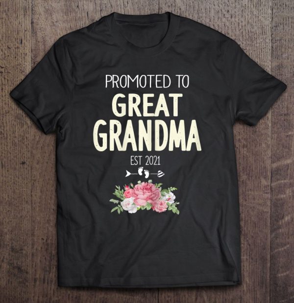 Womens Promoted To Great Grandma 2021 Baby Announcement