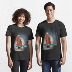 Miracle on 34th Street Christmas Movie Essential T-Shirt